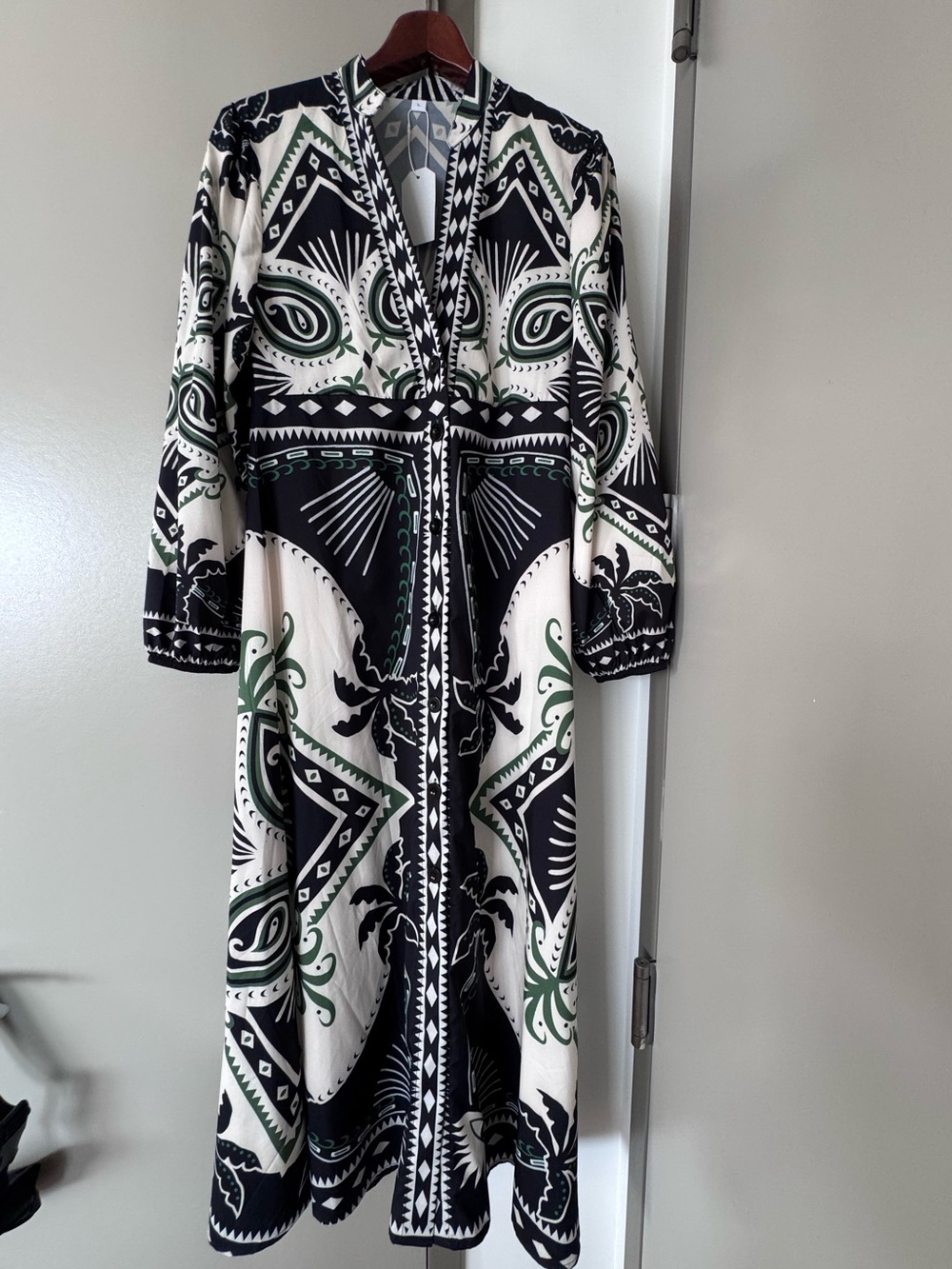 Printed Maxi Dress in Black, White & Green